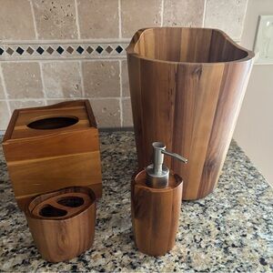 Wooden Bath Accessory Set